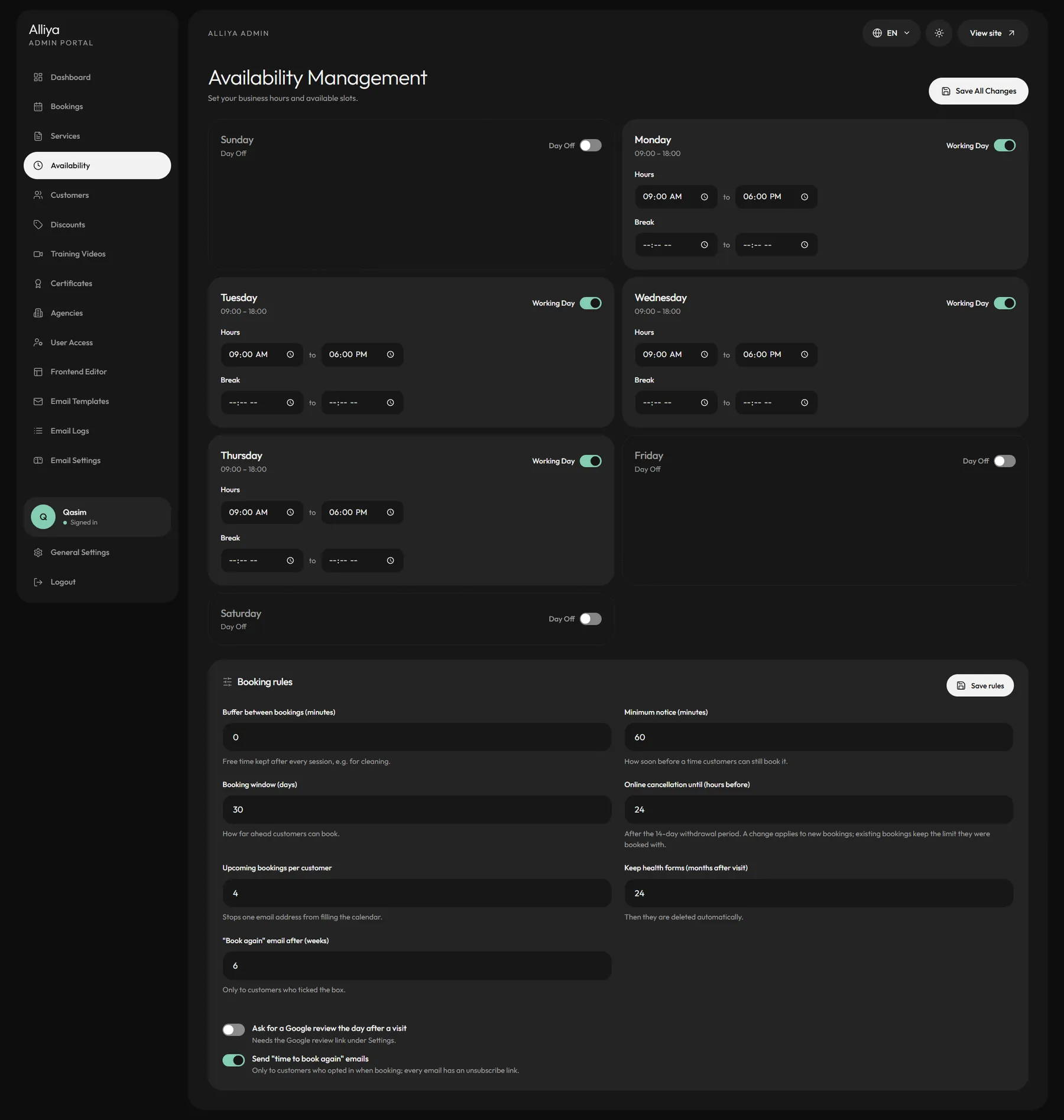 The same Availability page in dark: the days of the week with their hours, and the booking rules below them.